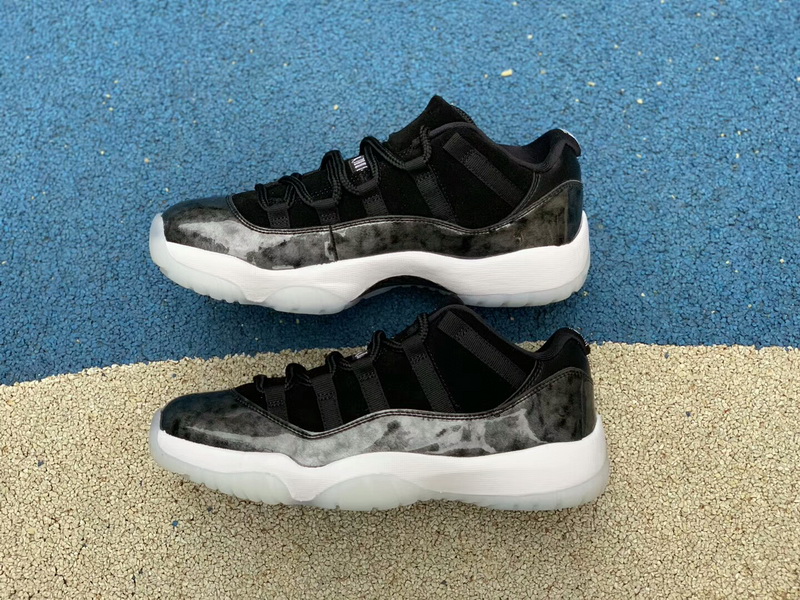 Authentic Air Jordan 11 Low Barons 